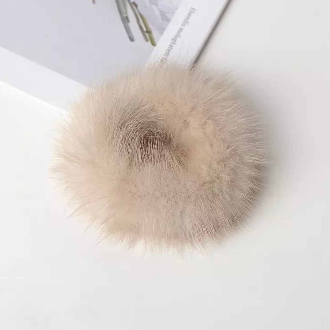 Hårstrikk off-white mink