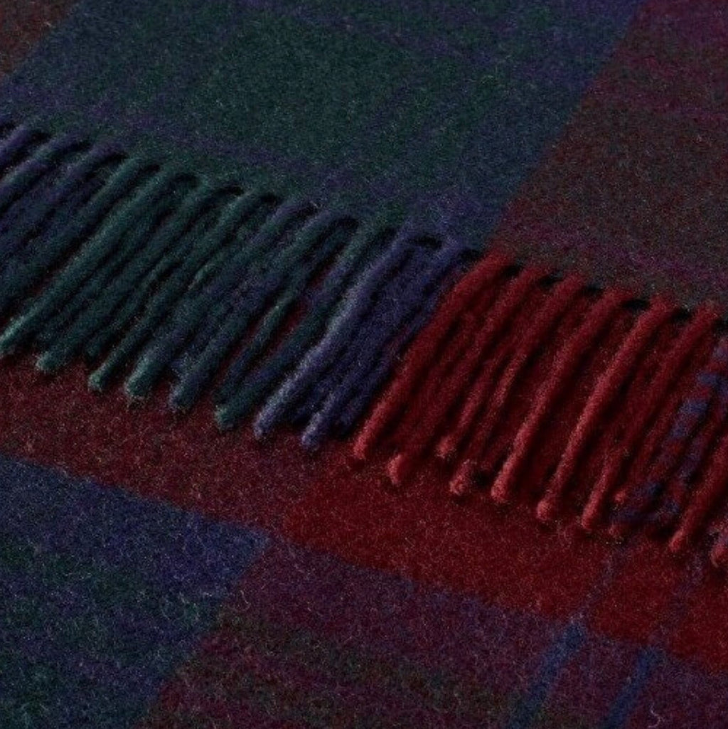 Bronte by Moon – Lindsay Tartan Wool Throw Utstillingsvare