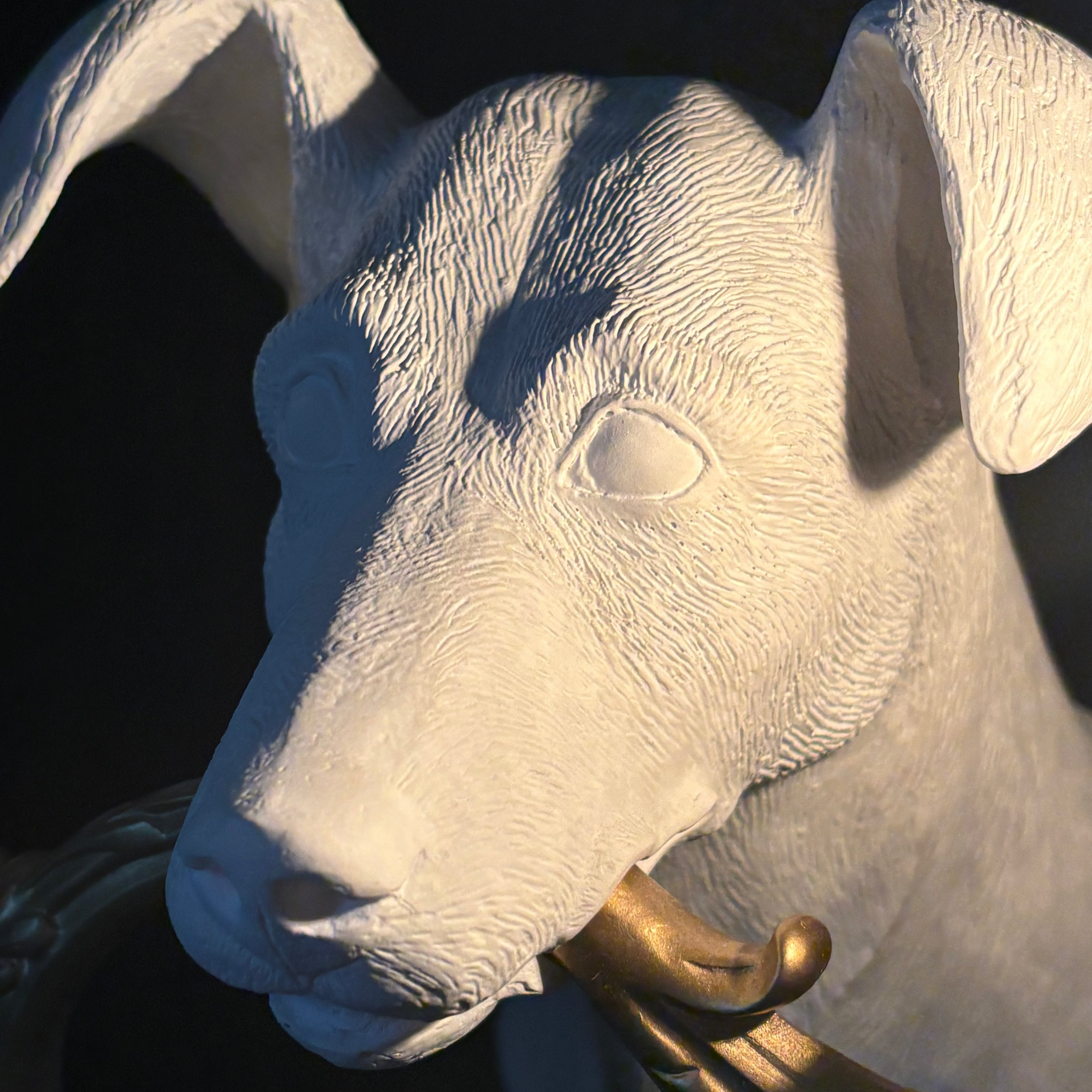 Jack Russell – skulpturell bordlampe | Secondhand