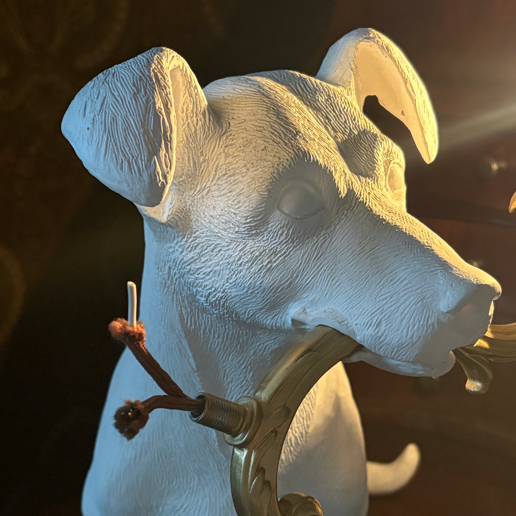 Jack Russell – skulpturell bordlampe | Secondhand